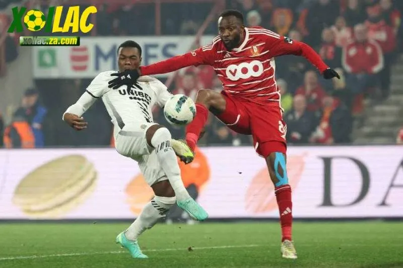 thuộc về Standard Liege